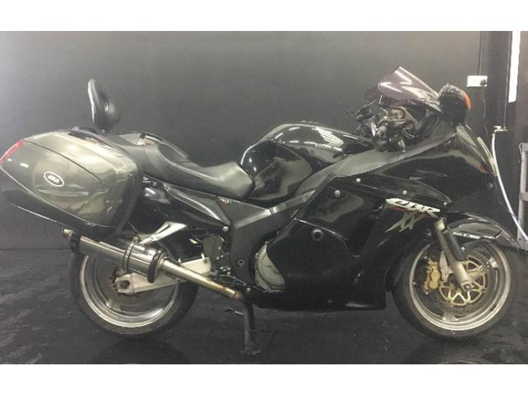 CBR 1100 XX -X ELEVEN 1997/06 PAIR RACING SLIP-ON EXHAUST  TRIOVAL